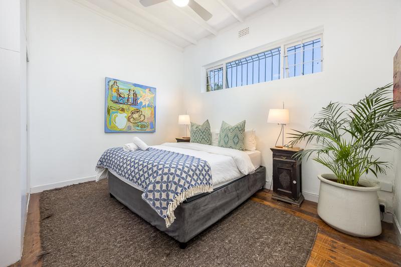 To Let 3 Bedroom Property for Rent in Green Point Western Cape